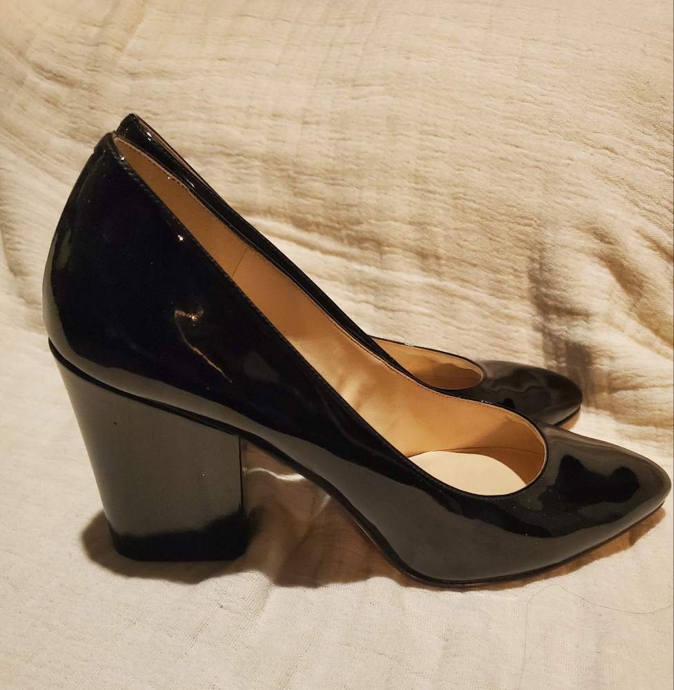 Nine West SCHEILA Black Patent Pumps